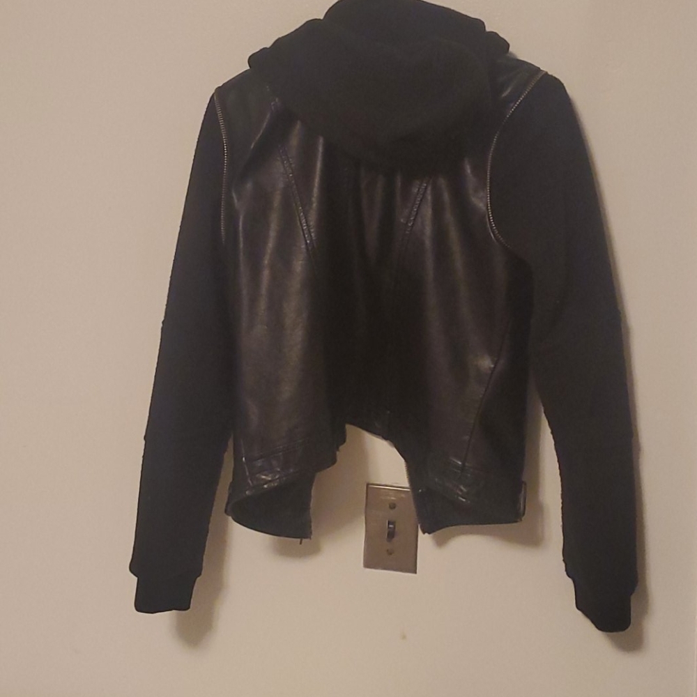 Jacket - Picture 3 of 3